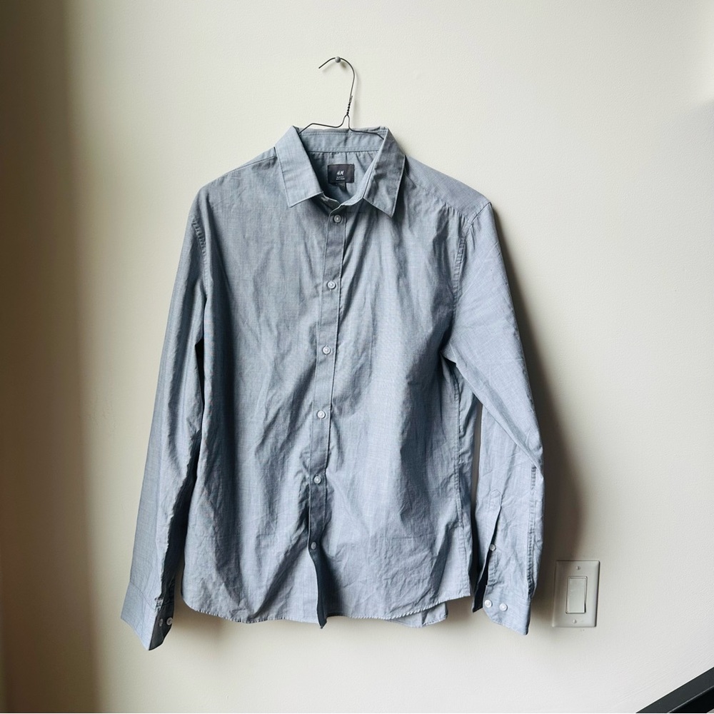 H&M Slim Fit Dress Shirt - Picture 2 of 5